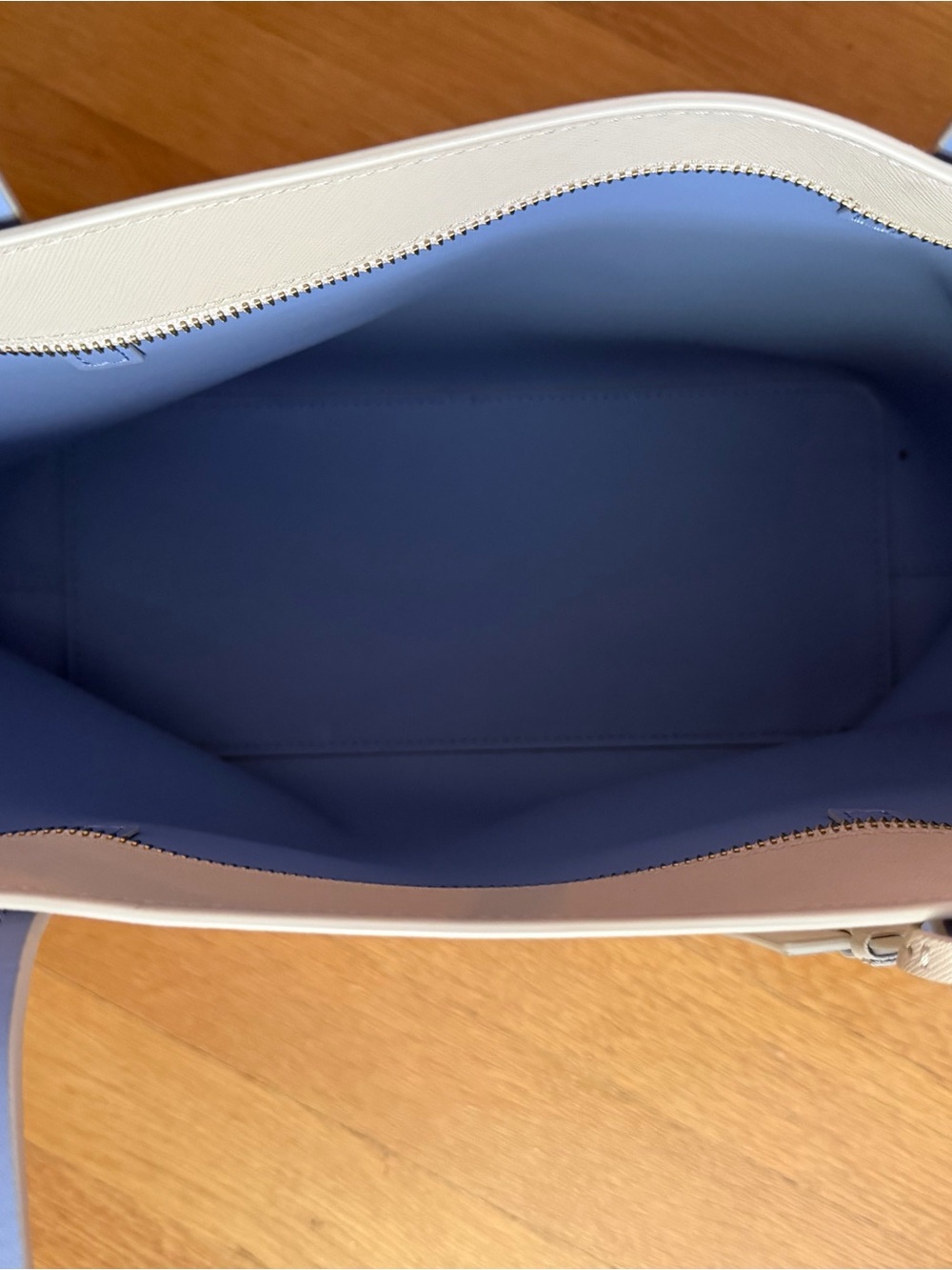 kate spade New York Leather Tote Light Tan Blue Interior Shoulder Bag - Picture 7 of 10